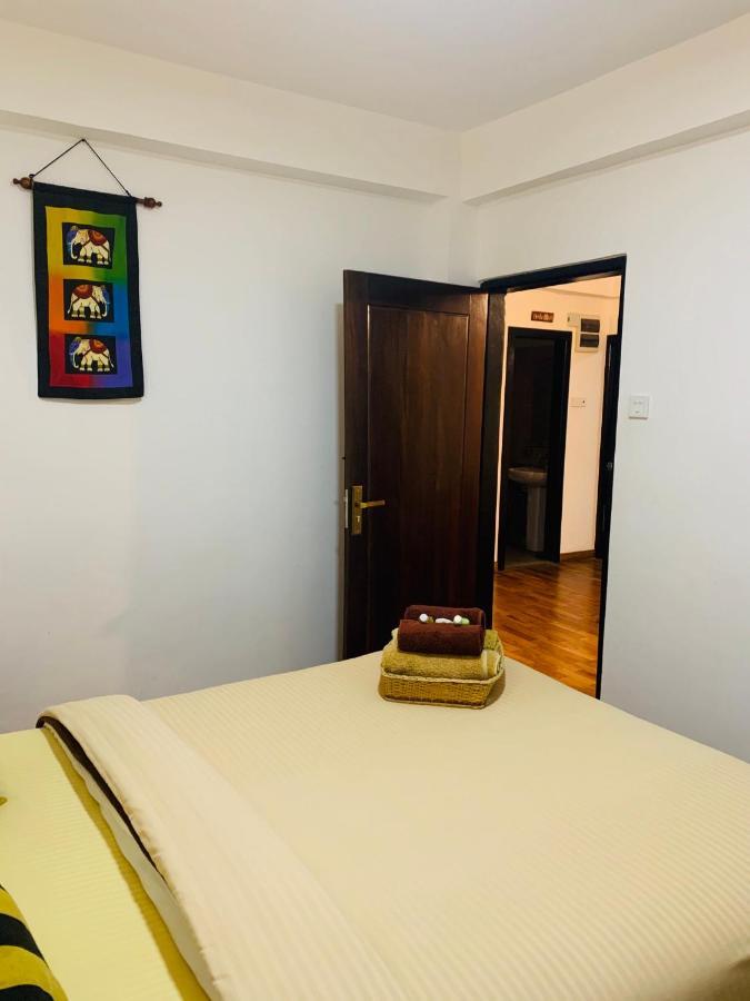 City Apartment'S Νουβάρα Ελίγια Εξωτερικό φωτογραφία