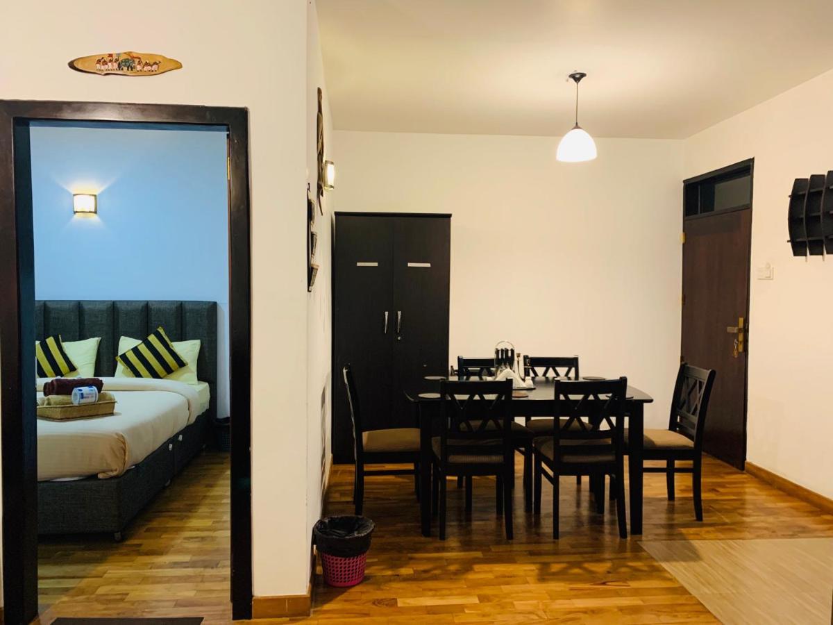 City Apartment'S Νουβάρα Ελίγια Εξωτερικό φωτογραφία