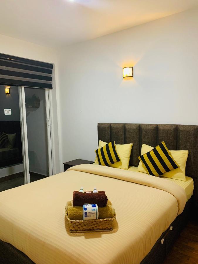 City Apartment'S Νουβάρα Ελίγια Εξωτερικό φωτογραφία